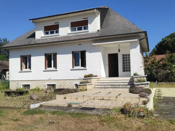 MAISON SUR SOUS-SOL - QUARTIER OUEST
