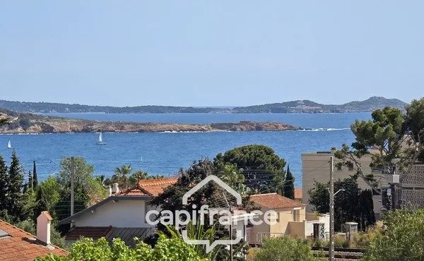 Appartement à vendre 2 pièces + parking sécurisé BANDOL (83)