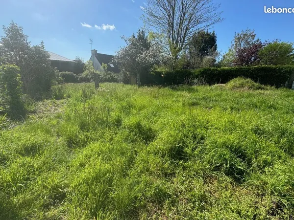 Terrain à bâtir de 400 m² à CUISY (77)