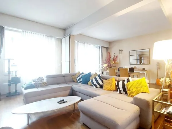 Appartement 5 pièces 164 m²