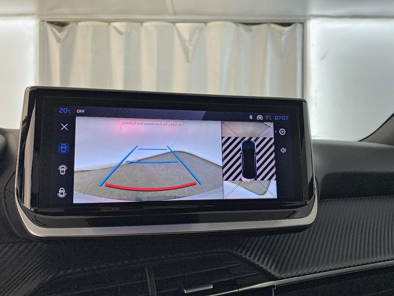 Peugeot 2008 hybrid 145 ch e-dcs6 allure — photo 17