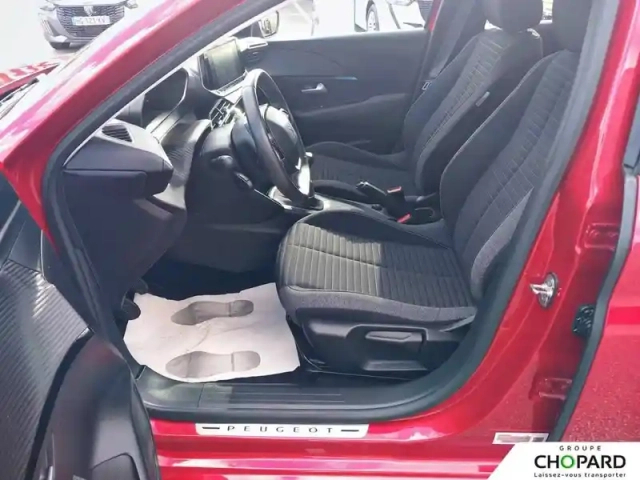 Peugeot 208 puretech 100 s&amp;s bvm6 — photo 11