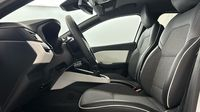 Renault Clio 1.3 TCe 140ch Techno — photo 12
