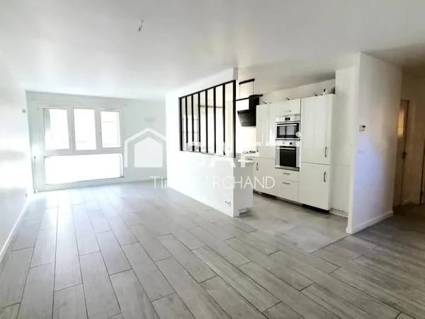 Sartrouville Centre Historique T2 de 61,8 m²(évolutif T3) avec box fermé