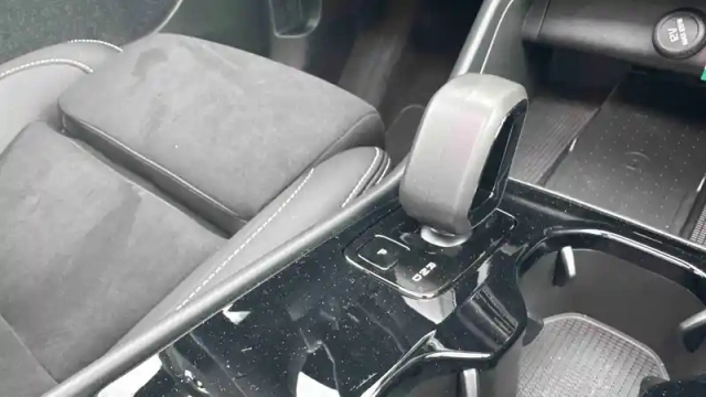 Volvo Ex40 single extended range 252 ch 1edt — photo 14
