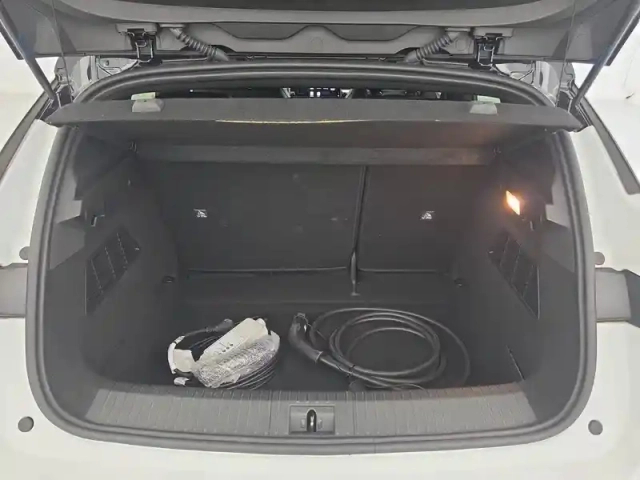 Renault Megane e-tech ev60 220 ch optimum charge — photo 112