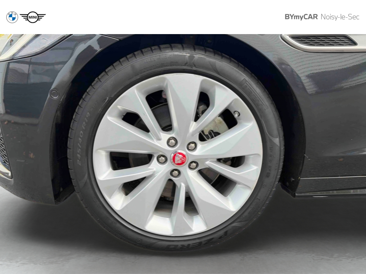 Jaguar XF Sportbrake D200 MHEV BVA RWD — photo 14