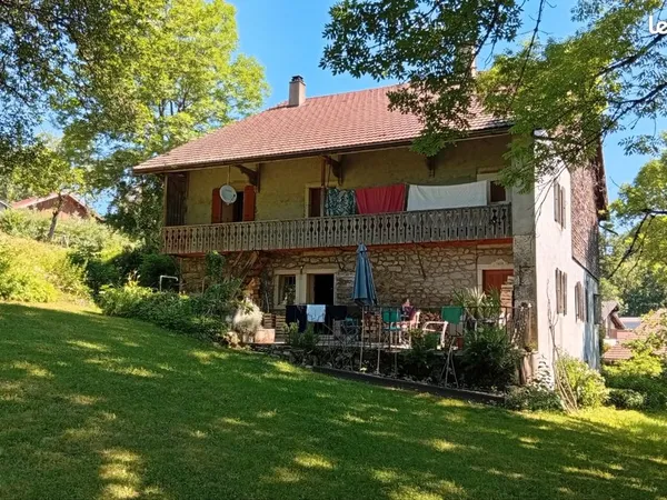 Colocation dans grande maison à Bogève