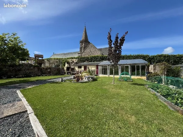 Maison 8 pièces 45 m²