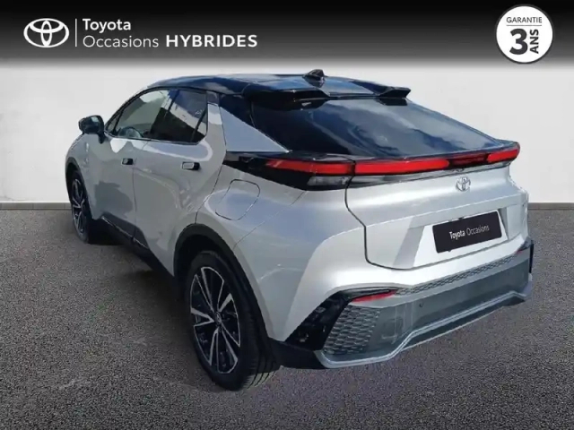 Toyota C-Hr 2.0 hybride rechargeable 225ch collection my26 — photo 4