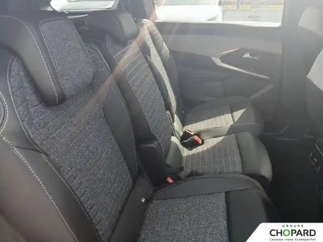Peugeot 5008 hybrid 145 ch e-dcs6 — photo 20