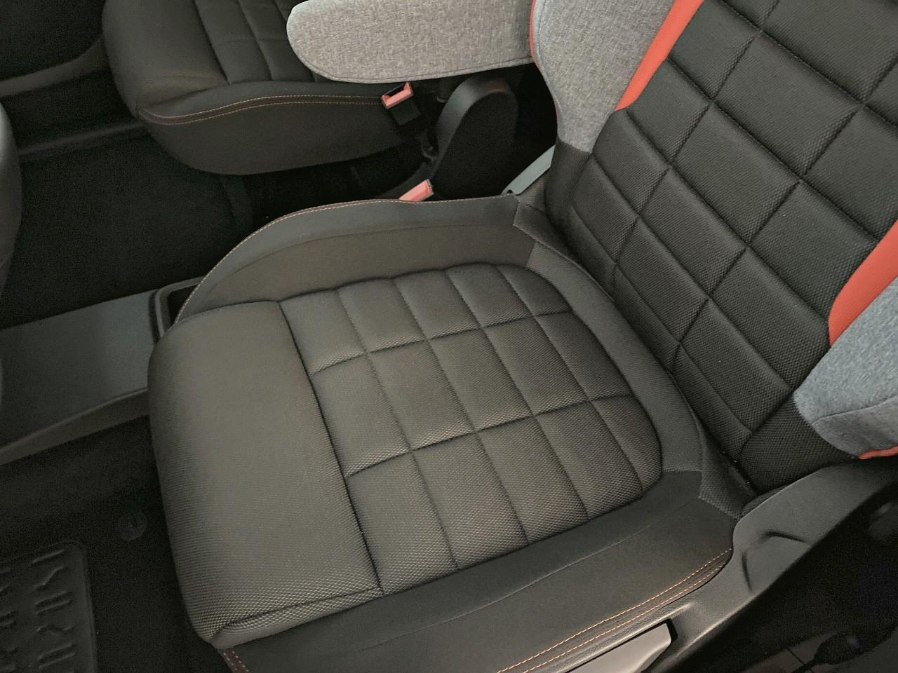 Citroën Berlingo diesel 100 ch m manuelle max — photo 9