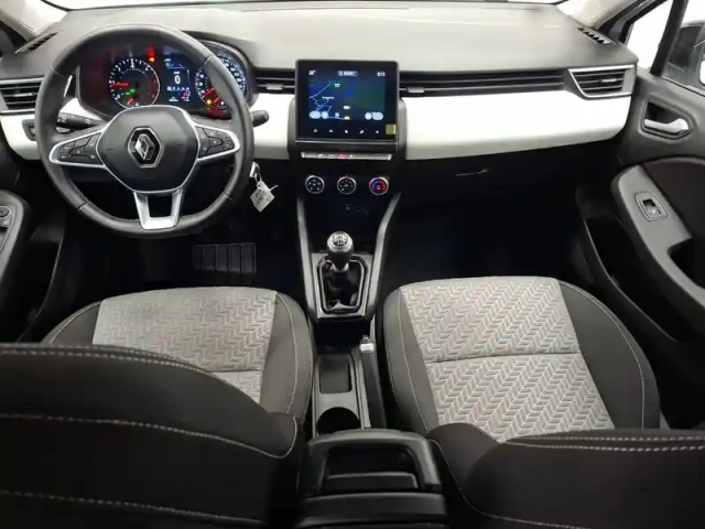 Renault Clio blue dci 100 — photo 42