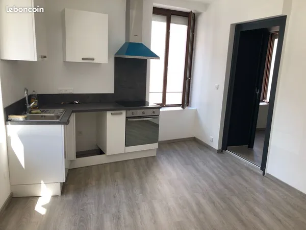 Appartement F3 de 70m² + Garage + Pièce indépendante