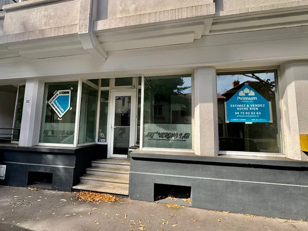 Local professionnel 89 m²