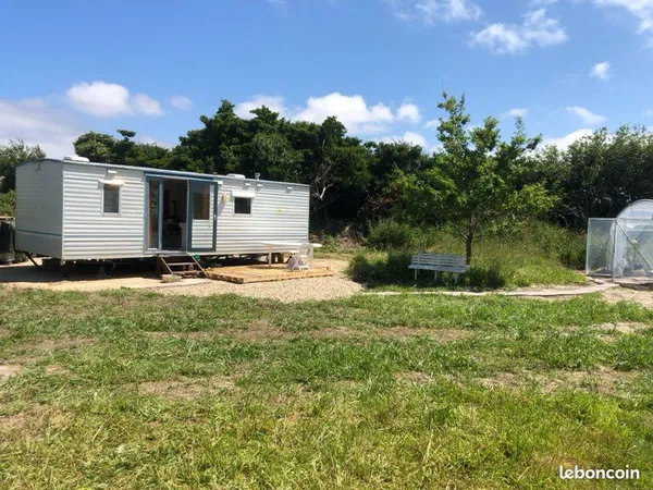Vends terrain bord de mer