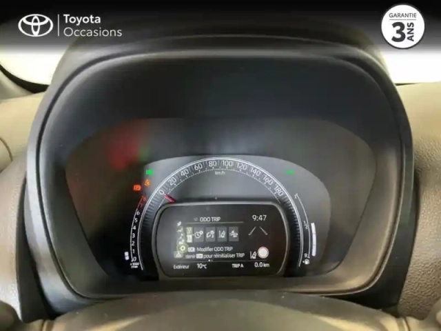 Toyota Aygo X 1.0 vvt-i 72ch collection — photo 14