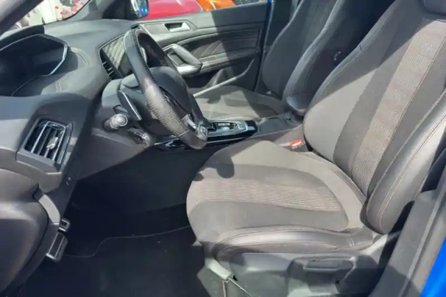 Peugeot 308 bluehdi 130ch s&amp;s eat8 — photo 10