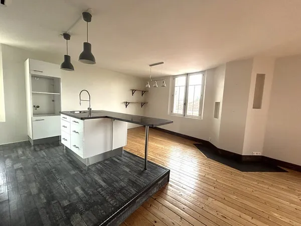 Appartement 4 pièce(s) 79 m2