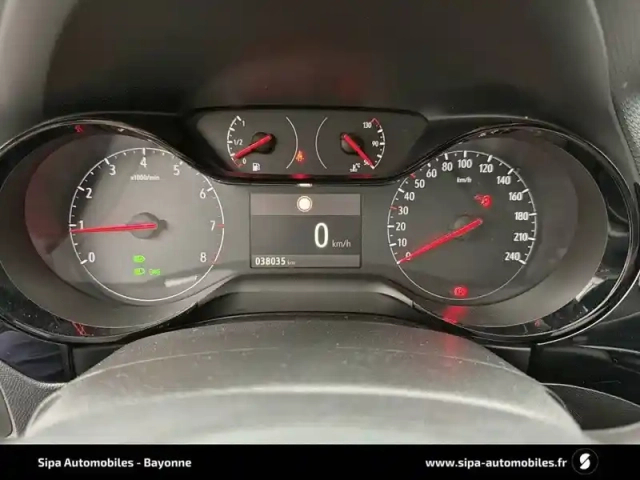 Opel Corsa 1.2 turbo 100 ch bvm6 — photo 14