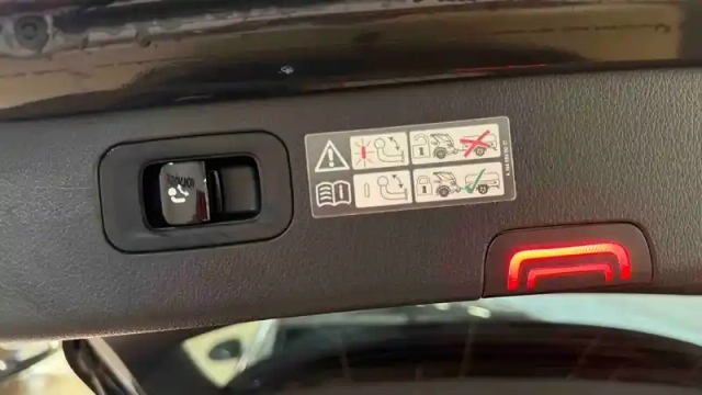 Mercedes Classe C break 220 d 9g-tronic — photo 51