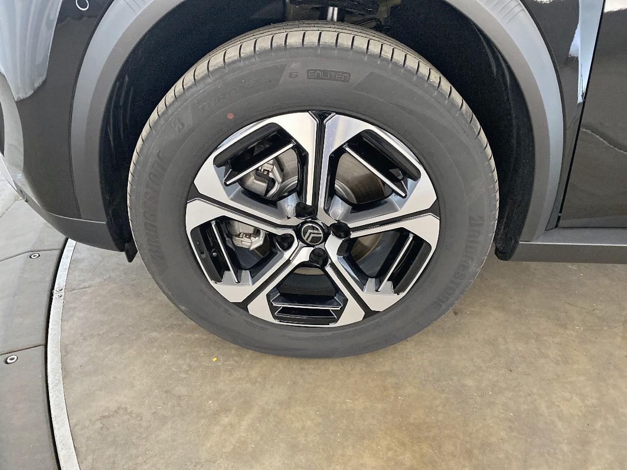 Citroën C3 Aircross hybride 145 ch aut max — photo 11