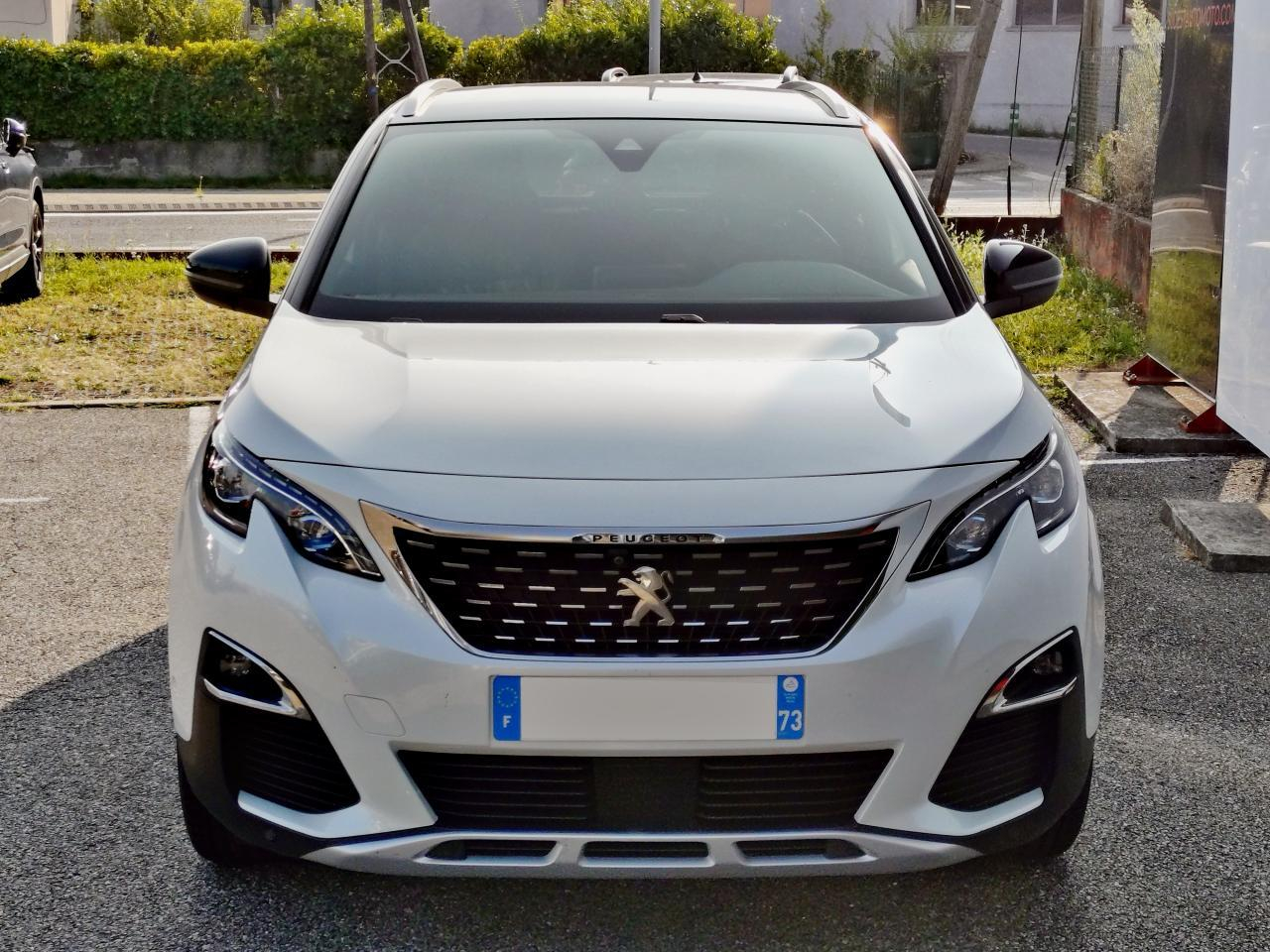 Peugeot 3008 hybrid4 300 e-eat8 gt line — photo 7