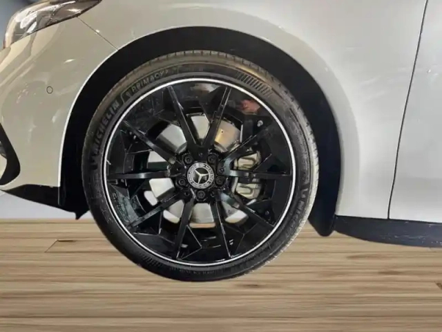 Mercedes Cla 250+ avec technologie eq a — photo 9