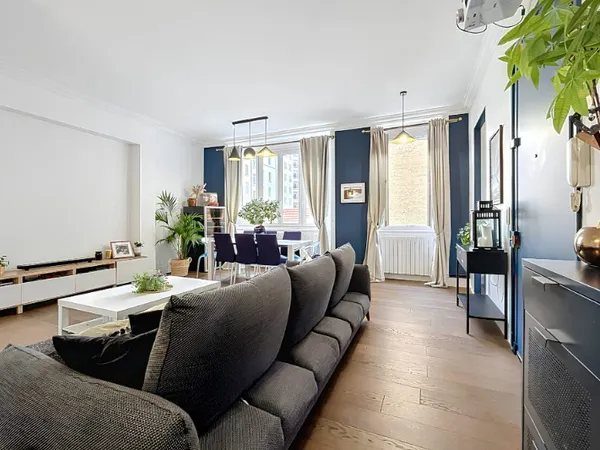 Appartement T4 - 92 m2 - Ancien, lumineux et calme - Lyon 7e (proche berges du Rhône)