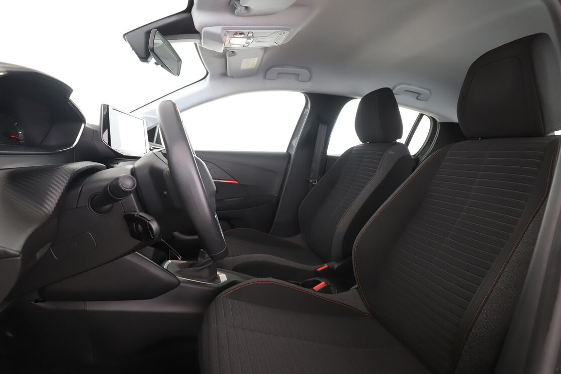 Peugeot 208 1.5 Blue-HDi Active — photo 9