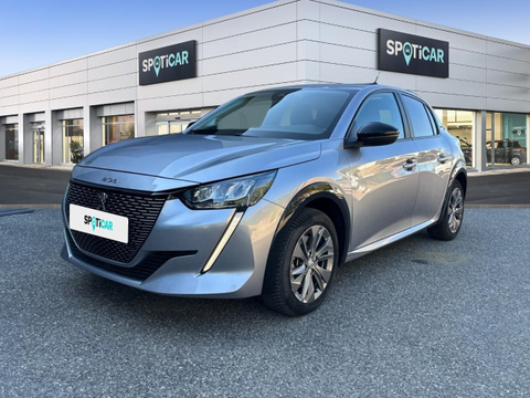 Peugeot 208 e-208 136ch style