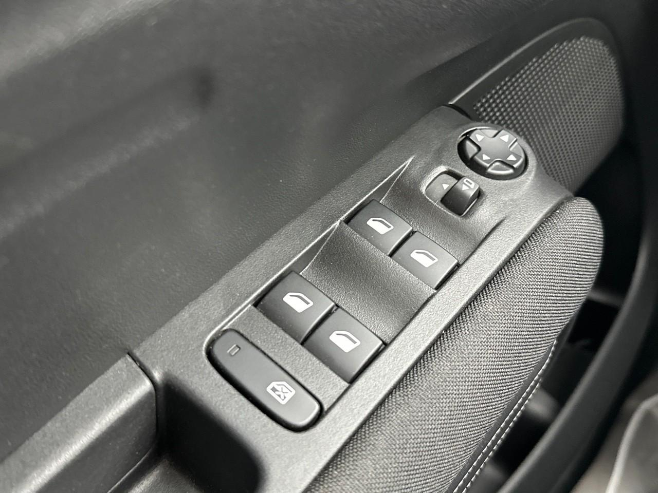 Citroën C3 Aircross puretech 110 s&s bvm6 shine pack — photo 15
