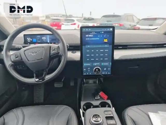 Ford Mustang mach-e 294ch extended range 99kwh premium propulsion — photo 6