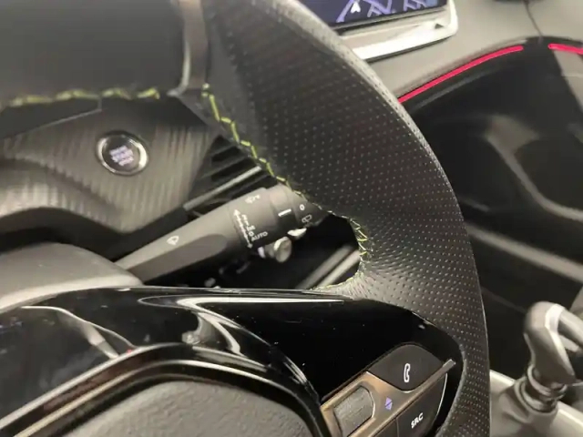 Peugeot 208 puretech 100 s&amp;s bvm6 — photo 61