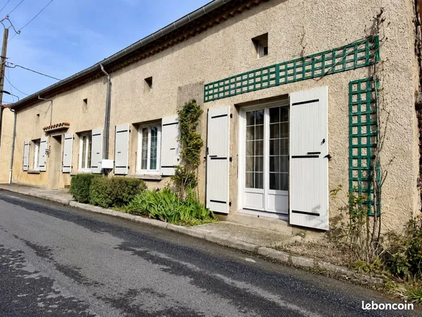 Grande Maison de village a vendre