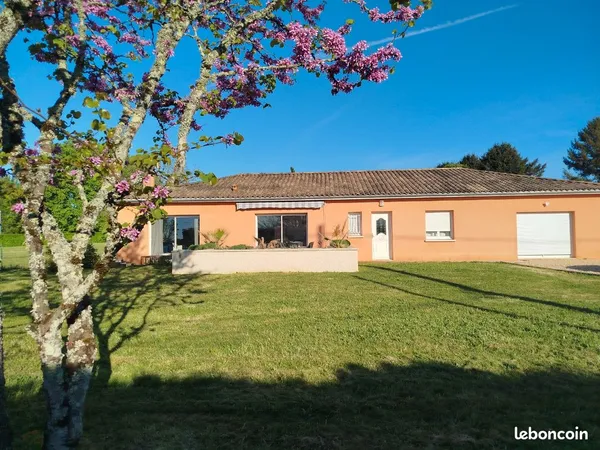 🏡 Maison plain-pied 164 m² - 4 chambres - Terrain 2900 m² - Piscine - DPE C