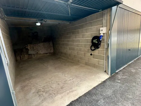 Location garage vehicule electrique - la talaudiere