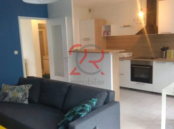 BREST KERINOU T2 MEUBLE AVEC TERRASSE