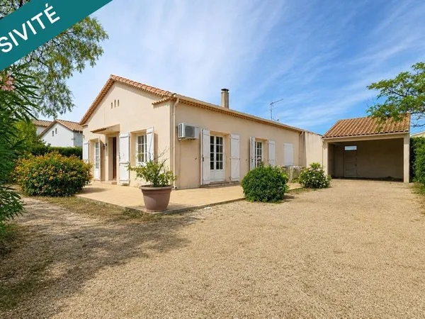 Villa de 100 m² quatre façes sur une parcelle de 732 m²