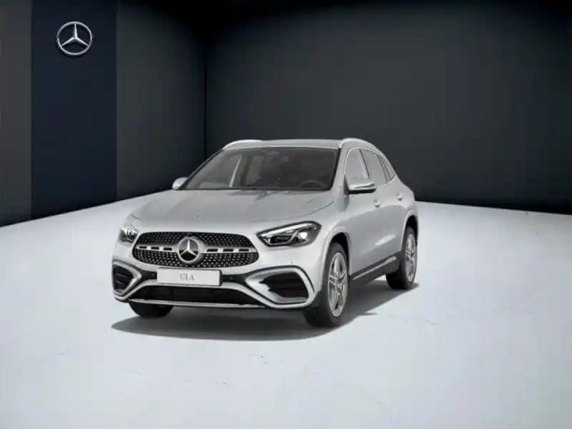 Mercedes Gla 200 d amg line — photo 1