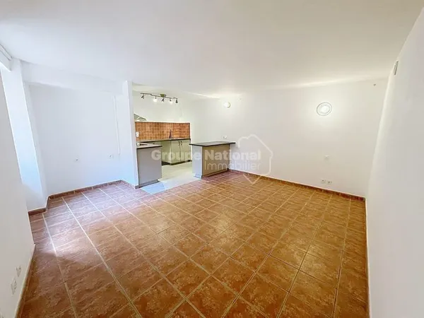 Appartement Sainte Cécile Les Vignes - Centre ville - 61m²