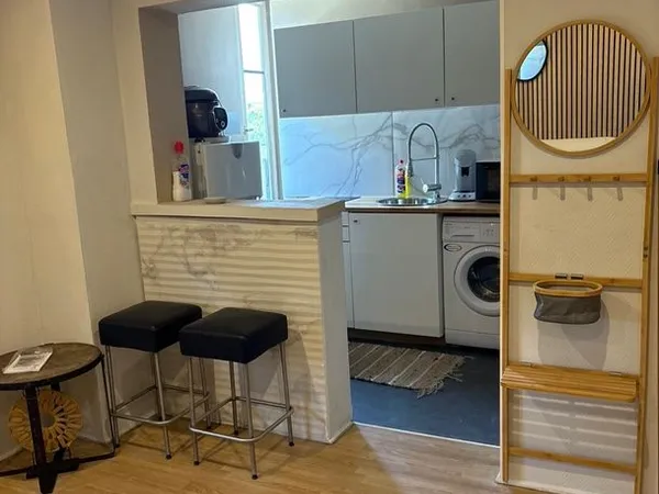 Vends studio garage et cave