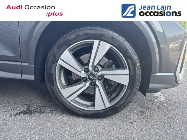 Audi Q2 35 tdi 150 s tronic 7 — photo 9