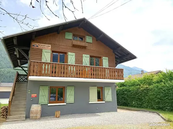F1 dans Chalet à louer