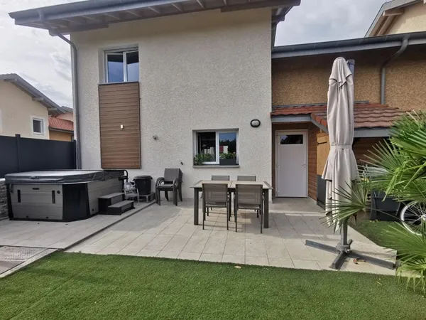 AMPHION Villa T5 103 m² de 2017 proche lac, avec garage, cellier , jardin, terrasses (74500)