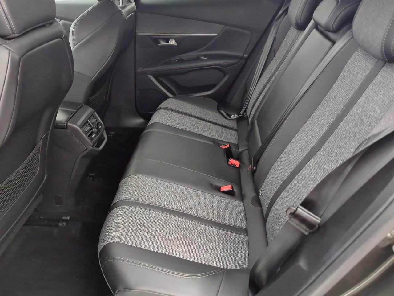 Peugeot 3008 puretech 130ch s&s bvm6 allure — photo 10