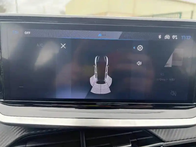 Peugeot 208 puretech 100 s&amp;s bvm6 — photo 20