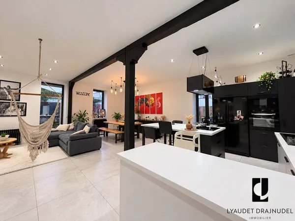 Appartement 4 pièces 131 m²