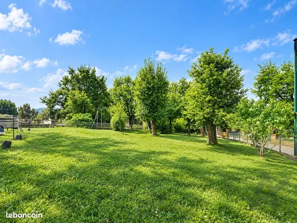 Terrain 521 m² Belmont-d'Azergues