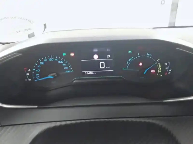 Peugeot 208 hybrid 100 e-dcs6 — photo 33